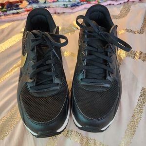 Nike air max excee
